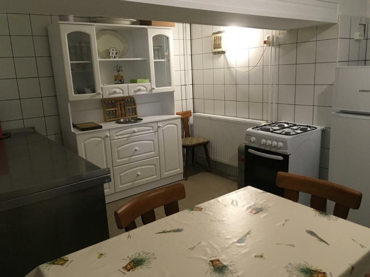 Вилла Balatonkenesei Nadfedeles Lovas Vendeghaz Экстерьер фото
