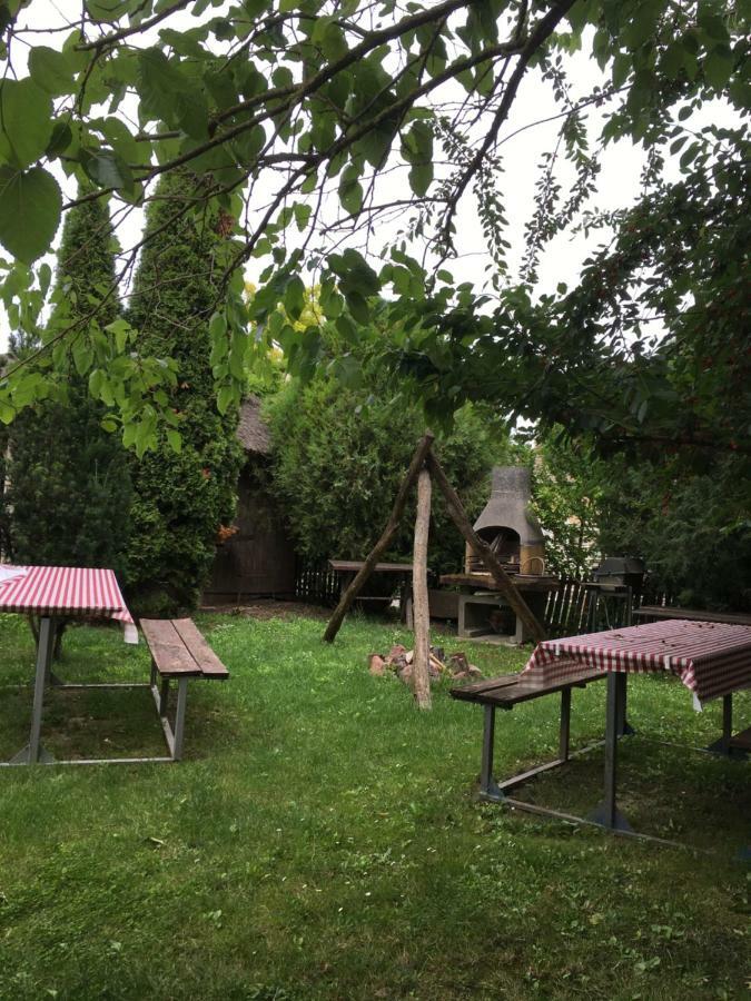 Вилла Balatonkenesei Nadfedeles Lovas Vendeghaz Экстерьер фото